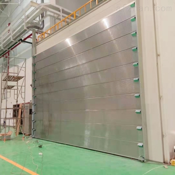 工業提升門的介紹和優點縮略圖